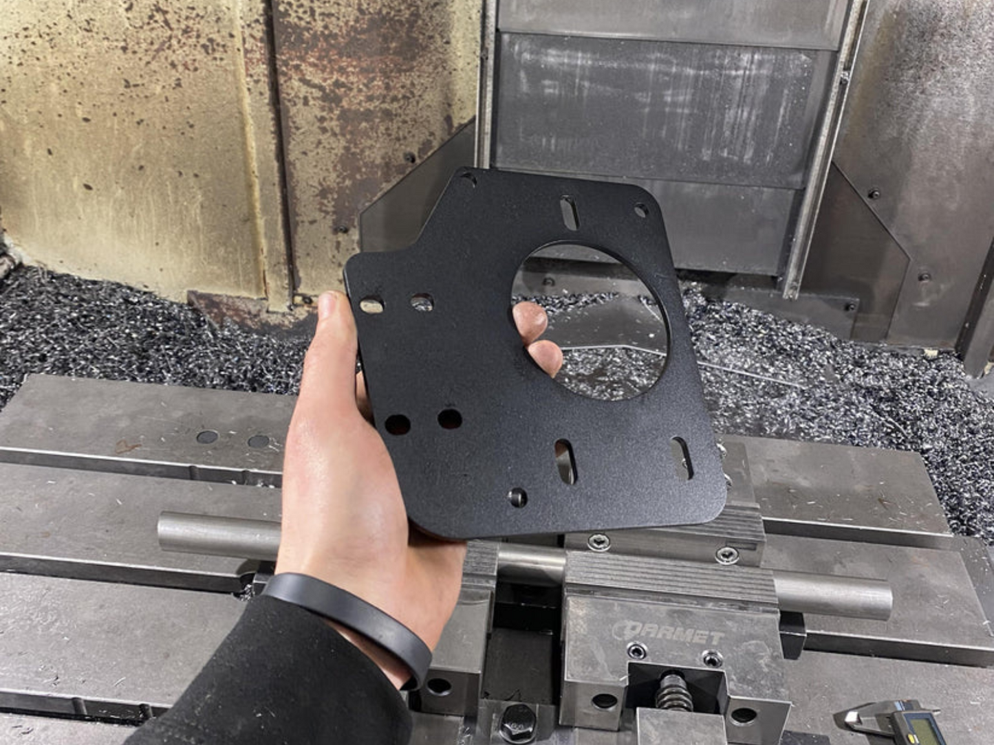 Mounting plate for vertical hydraulic handbrake - E46