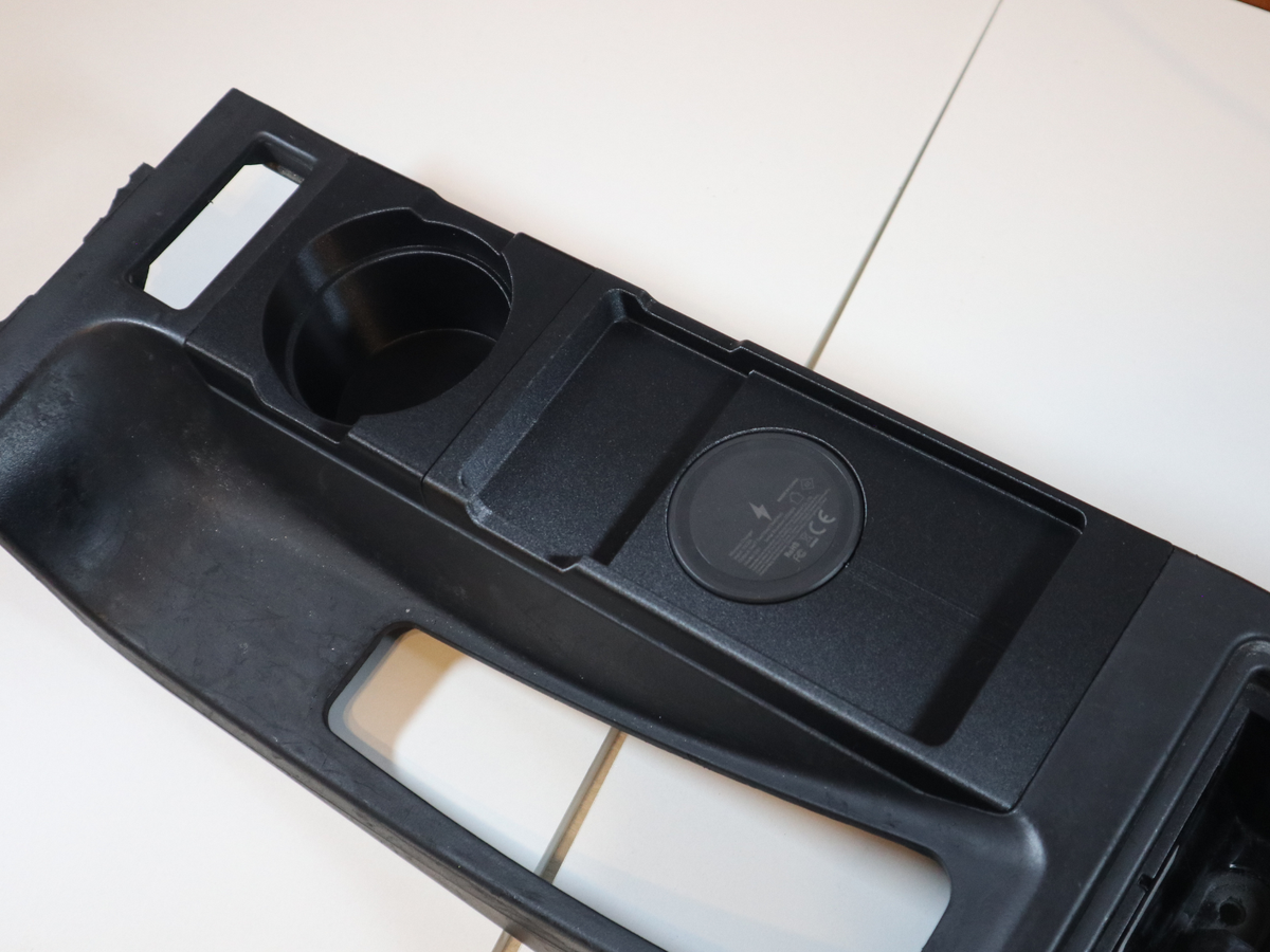 Wireless Iphone Charger for E46